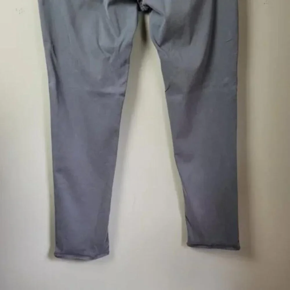 True Religion Rocco Relaxed Skinny Jeans Size 40